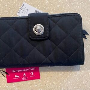 NWT Vera Bradley RFID Turn Lock wallet. Black performance Twill. Water resistant